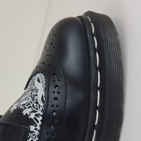 Dr Martens 3989 Lace Wingtip brogue in black Size EU 38 / US 7 - Picture 12 of 14